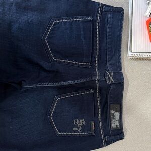 Seven7 Black and Gray Patterned Fabric